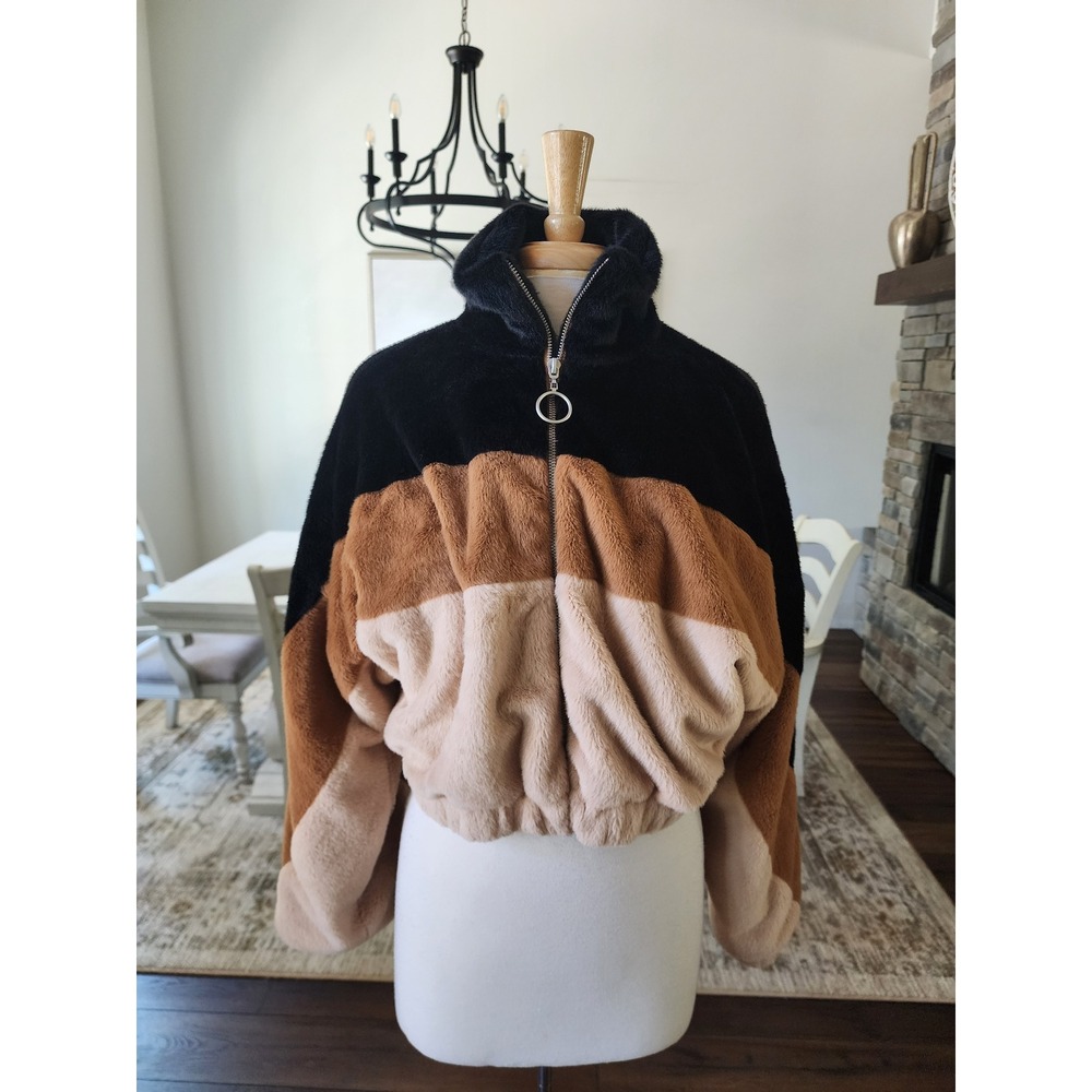Forever 21 Womens Faux Fur Colorblock Cropped Jacket Black Brown Tan Size M